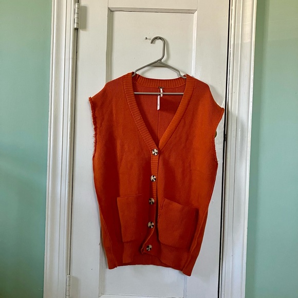 FREE PEOPLE Oakleigh Sweater Vest in Myrrh size XS - Picture 4 of 7